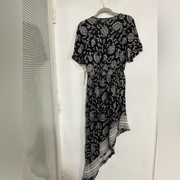 Green dragon, summer dress size small asymmetric black-and-white NWT size S - Picture 4 of 4